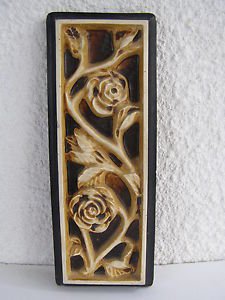 Vintage Marvelous Hand Made Painted Chalkware Wall Hanging Flowers Figurine