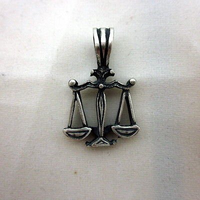 Libra 16.8 x 26mm zodiac soluid 925 silver pendant