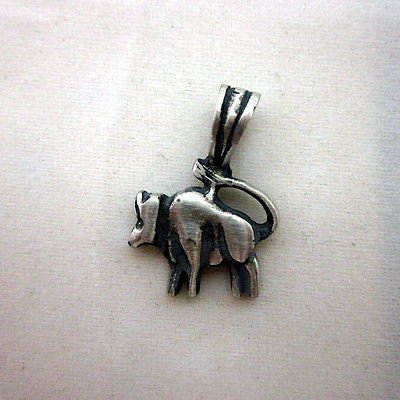 Taurus 16.8 x 24.3mm zodiac solid 925 silver pendant