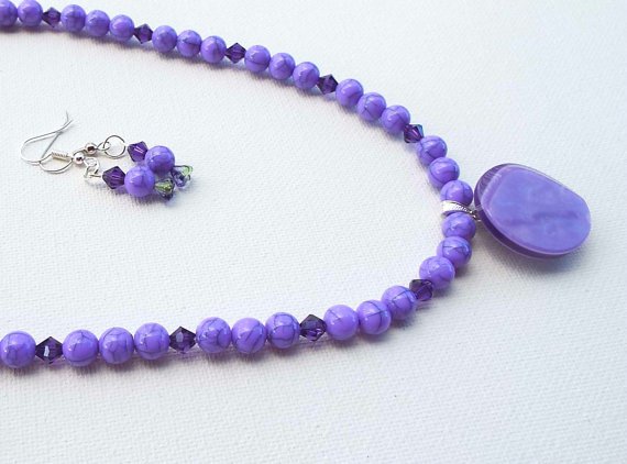 Purple Black Dragon Vein Beaded Necklace, Button Pendant Necklace