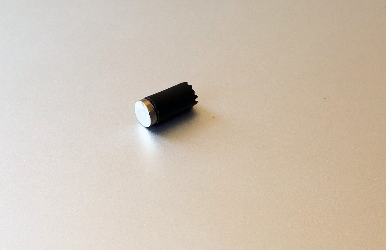 Magnetic Magazine Release Tool for Bullet Button Lock (MTLG2 XS)
