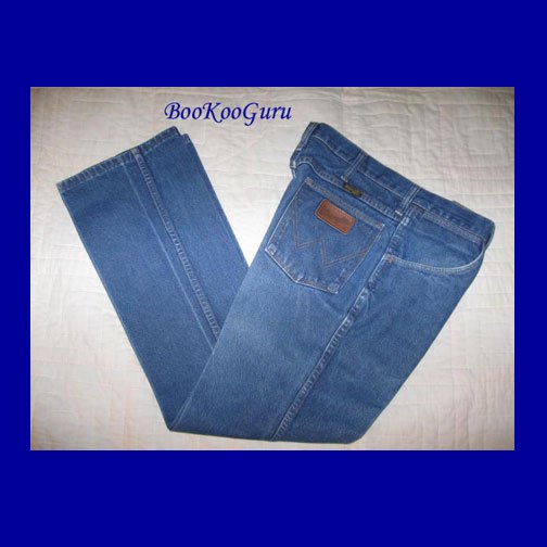 Vintage Wrangler Jeans, Blue denim, Size 33x30, Style 935NAY W414