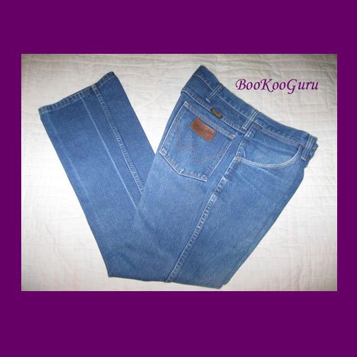 Vintage Wrangler Jeans, Blue denim, Size 33x30, Style 935NAY W415