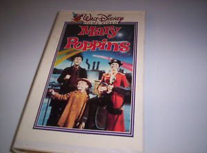 MARY POPPINS 1969 VHS Walt Disney Video Molded Clamshell vintage