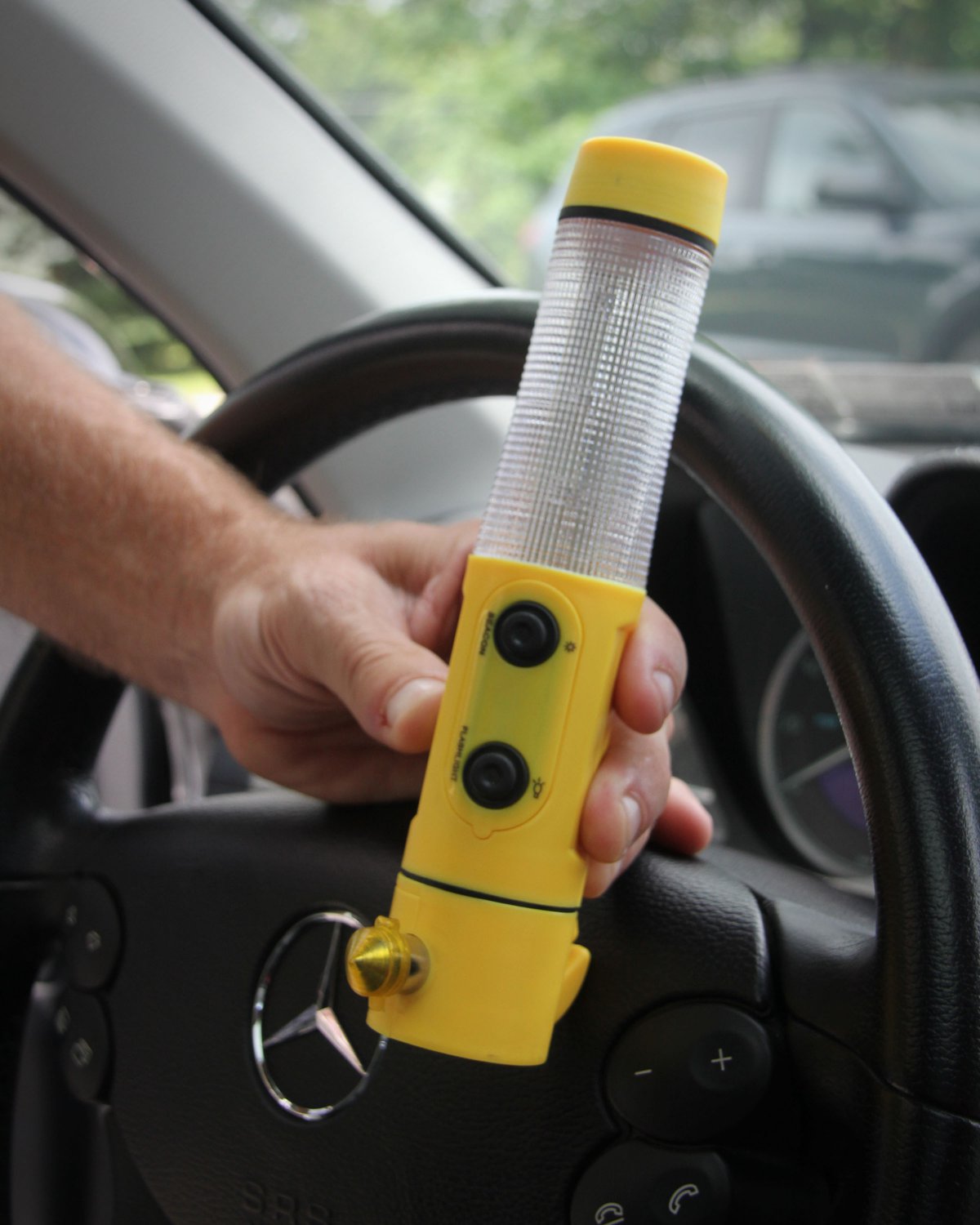 5 in 1 Emergency Tool