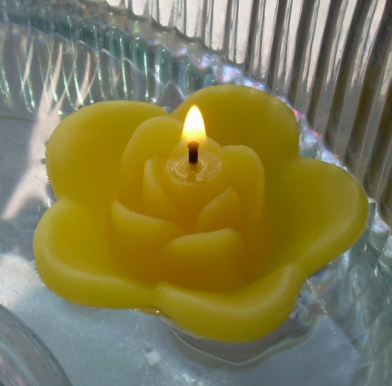 12 Sunflower Yellow Floating Rose Wedding Party Candles candle