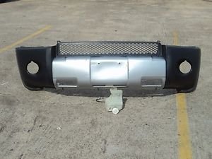06 Mitsubishi Raider Front Bumper Cover oem