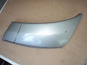 02 TOYOTA SEQUOIA PASSENGER RIGHT FRONT BUMPER FLARES BUMPER MOULDING