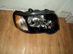04 05 LAND ROVER FREELANDER PASSAGER RIGHT HEADLIGHT ASSEMBLY OEM