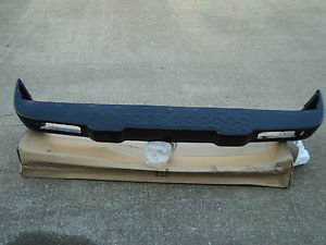 LAND ROVER DISCOVERY SERIES 2 COMPLETE REAR BUMPER WITH PARKTRONIC SENSORS
