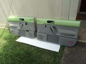 VW Volkswagen Beetle Interior Door Panels Set LH & RH Green/Grey Power OEM