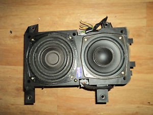 VOLVO S40 STATION WAGON RIGHT REAR SPEAKER ASSEMBLY 30882777
