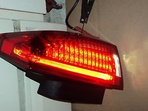 08 CADILLAC CTS PASSAGER RIGHT SIDE LED Tail Light OEM