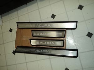 04 ACURA TL DRIVER LF,LR AND PASSAGER RF,RR SCUFF PLATE DOOR SILL MOULDING TRIM