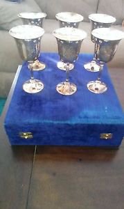 ANTIQUE / VINTAGE 6 SILVERPLATED GOBLETS in velvet case engraved from India