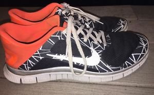 Authentic Men's Nike Free 4.0 Print Running Shoes Size 9 621934–018