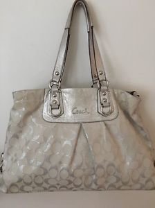COACH f15807 ASHLEY SIGNATURE LUREX CARRYALL MFSRP:$358.00 Silver White Metallic