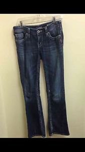 Women's Size 28 Silver Jeans Aiko Boot Dark Wash