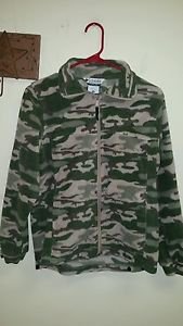 Youth Columbia camo zip up sweatshirt size 14/16