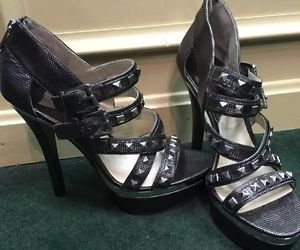 Michael Kors Aria Leather Silver Black Studded Strap Open Toe Sandal Heels Siz10