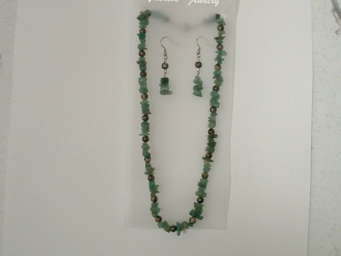 Natural Flourite With Dalmation Jasper Necklace Earring Set
