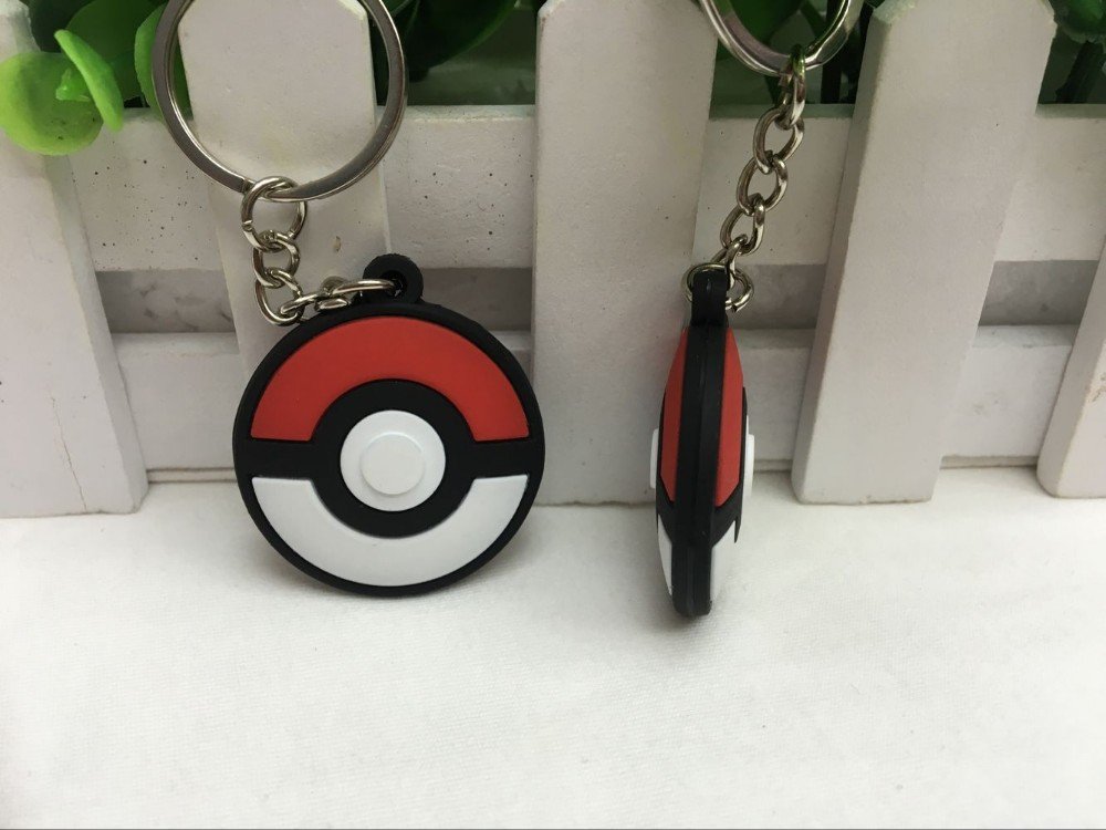 Pokeball Pokemon Keychain