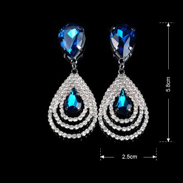 Earrings âMagnificent Diamondsâ