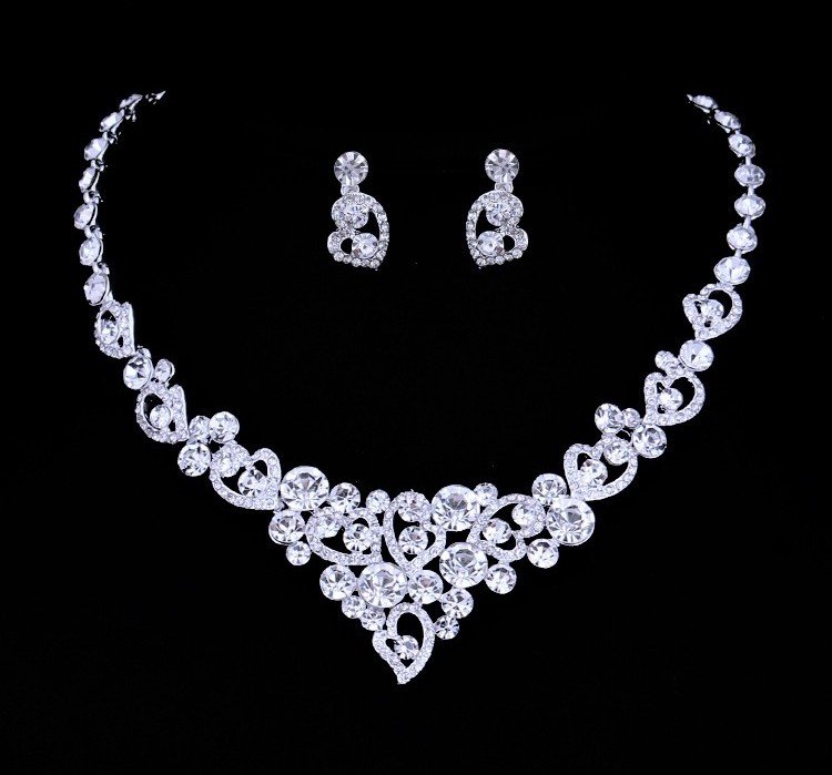 Wedding Jewelry Set âLoving heartsâ (1 necklace + 2 earrings)