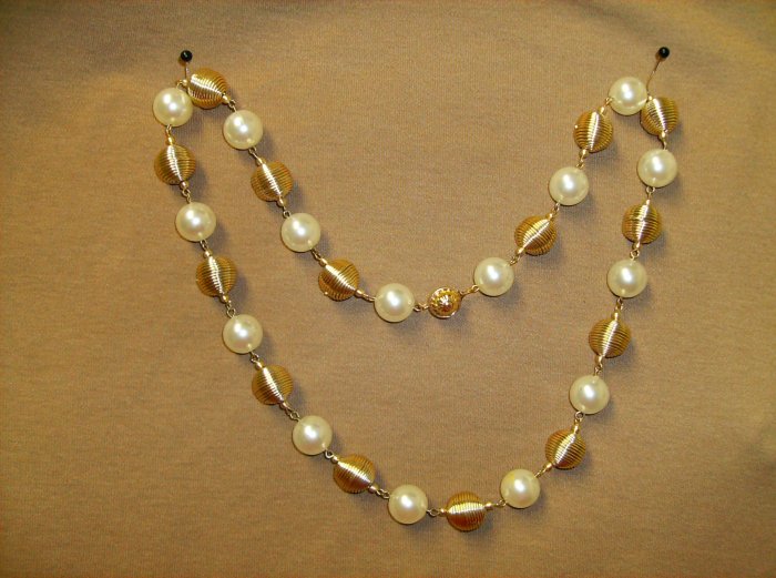 Faux Pearl Coil Bead Vintage Necklace/Earring Set