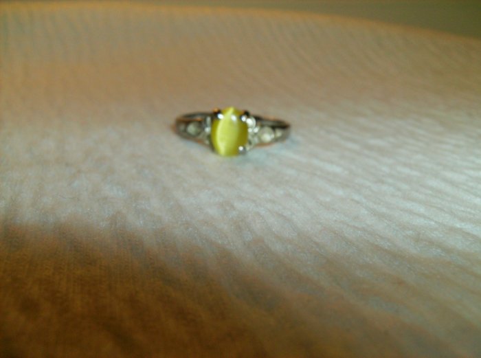 Yellow Catseye Silver Ring - Size 9