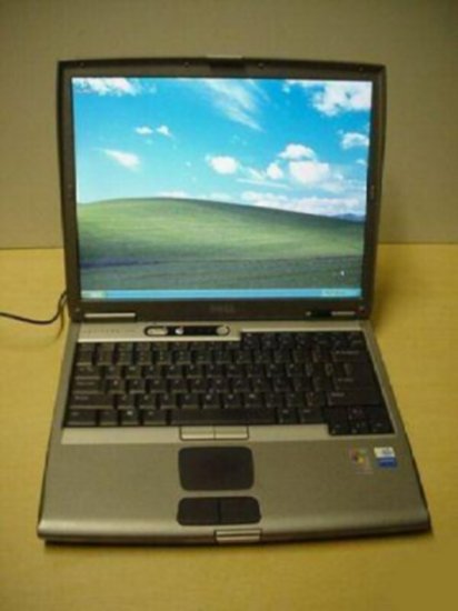 DELL LATITUDE D600 SUPERFAST 1.4 GHZ 256MB 40 GB Wi-Fi XP PRO