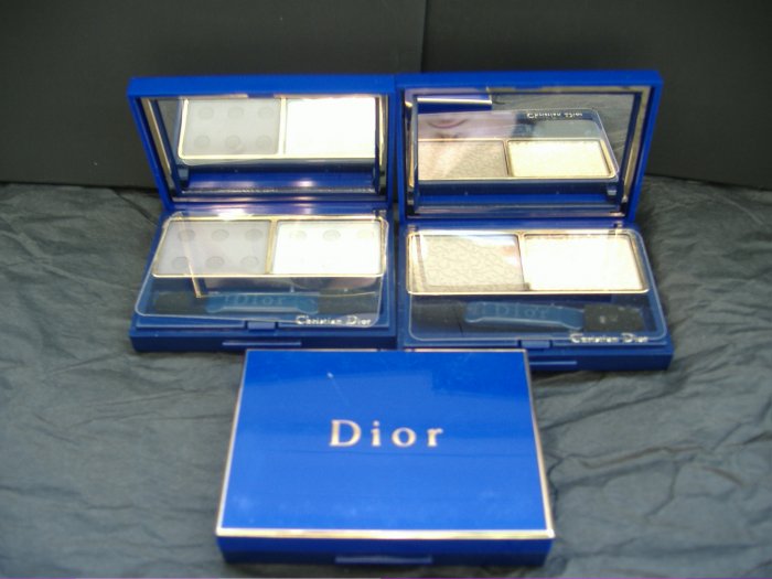 CHRISTIAN DIOR EYESHADOW COMPACT - FREE SHIPPING