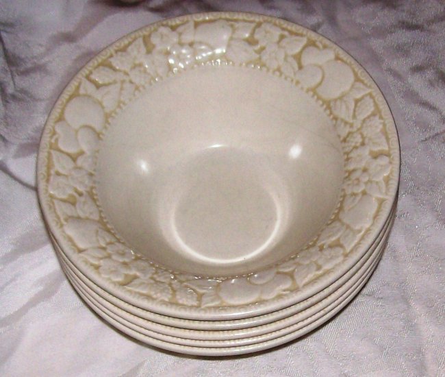 5 Metlox VERNON ANTIQUA Fruit&Berry Cereal Bowls