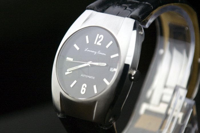 Movado Exclusive Mens Watch 0605107