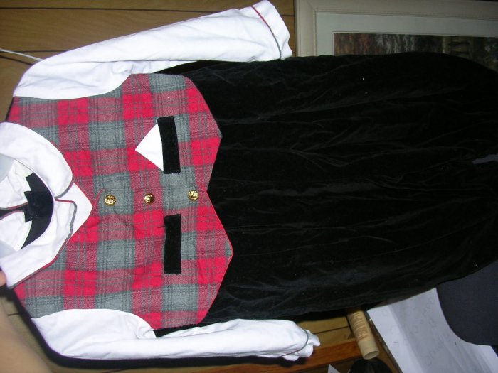 LITTLE DIAMONS CHRISTMAS OUTFIT.