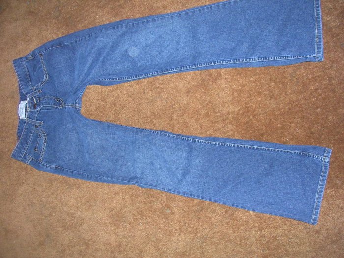 LEVIS STETCH LOWRISE BOOTCUT JEANS