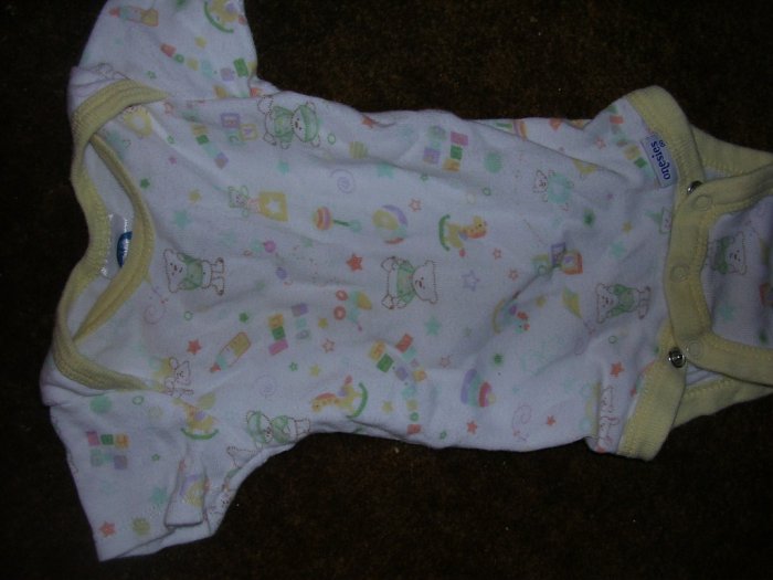 5 UNISEX 0-3 MOS ONSIES