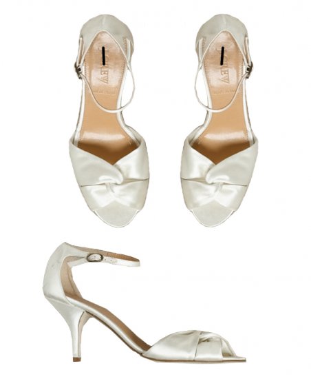 NEW J CREW ALEXIA SATIN HEELS in IVORY sz 9