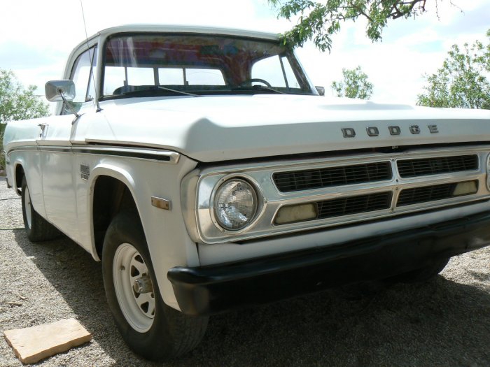 1970 Dodge D100 RARE SHORTBED