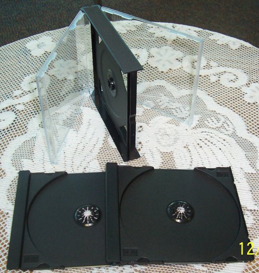 50 QUAD CD CASES WITH 2 BLACK TRAYS EACH - PSC73, PSC74