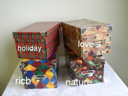 24 SMALL DECORATIVE STORAGE BOXES - RICH