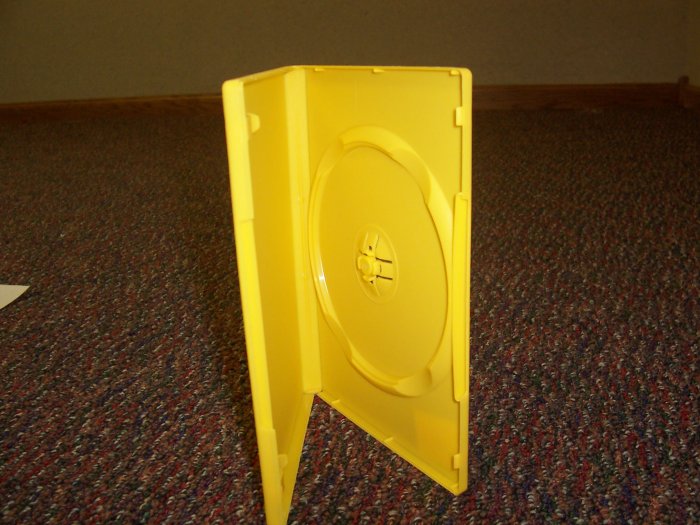 500 NEW STANDARD DVD CASES, Yellow Opaque - BL70