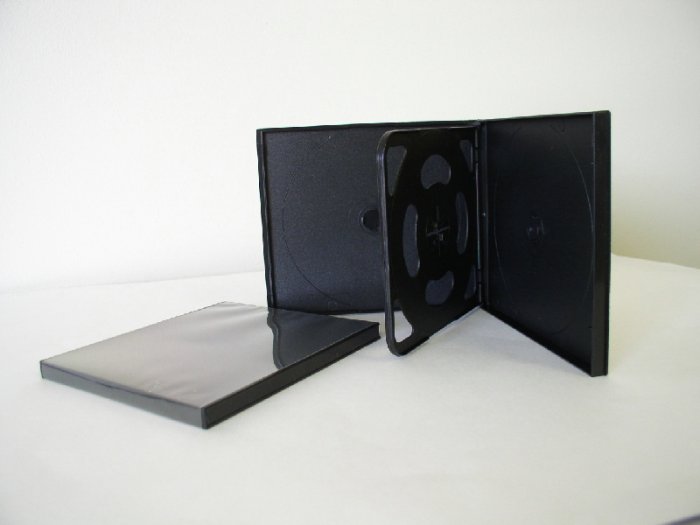 50 SLIM BLACK QUAD CD / DVD POLY CASES PSC75
