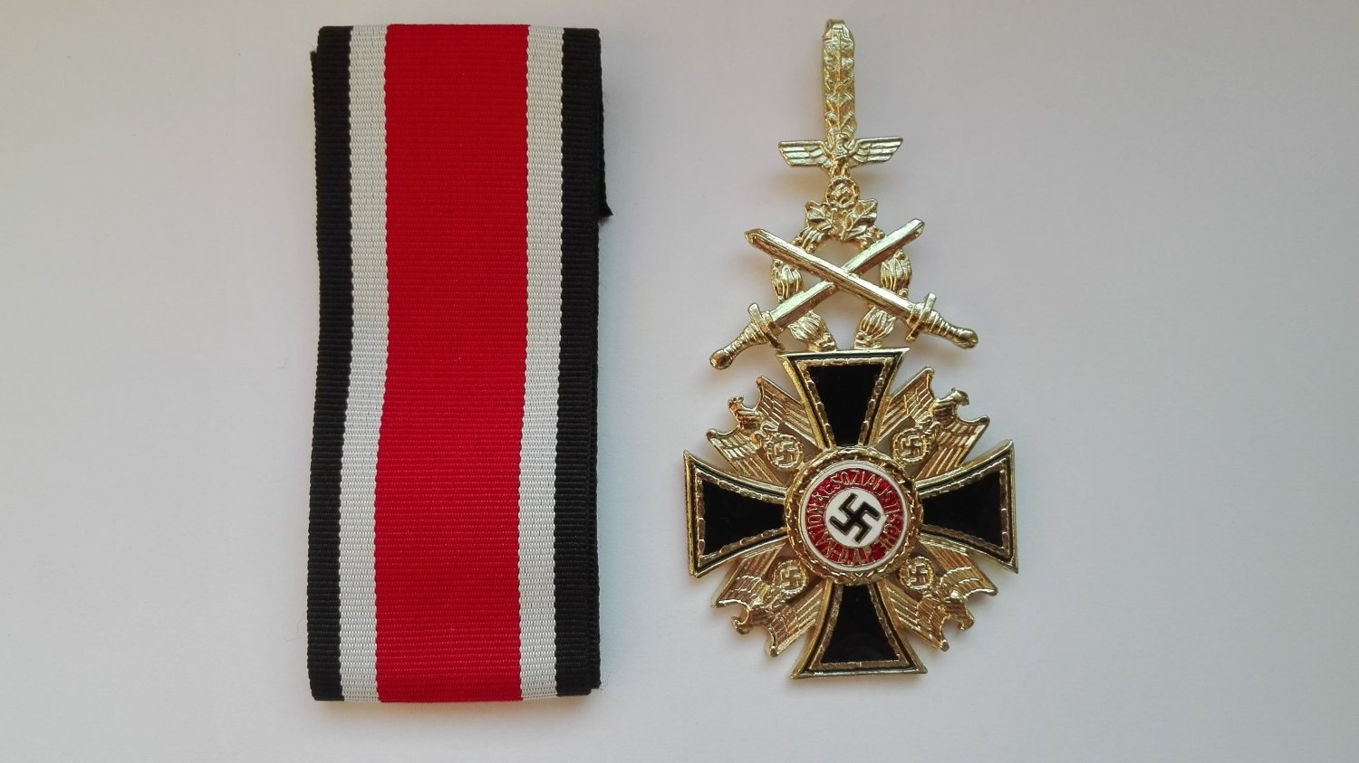 WWII GERMAN ORDER