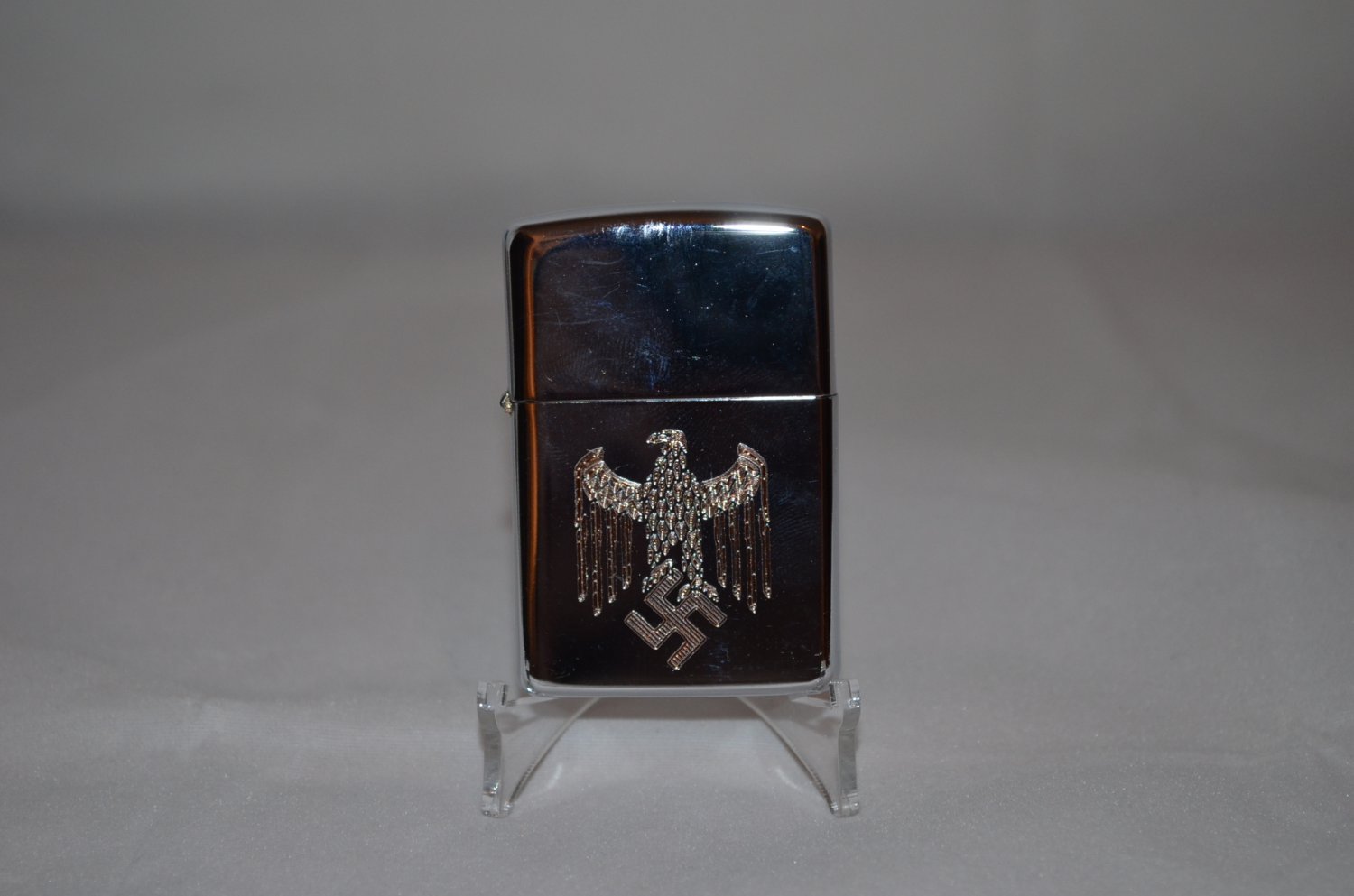 WWII THE GERMAN LIGHTER WEHRMACHT/WAFFEN SS