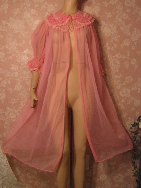 sold-Nan Flower vintage Sheer Chiffon Peignoir robe 50s frilly pink