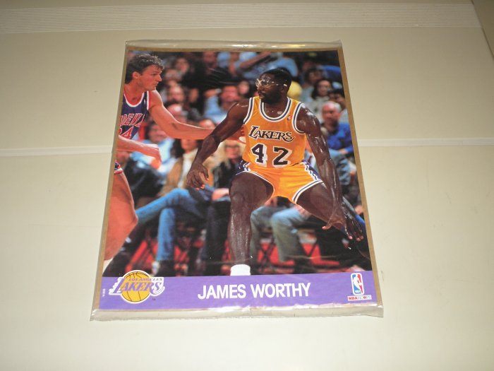 1990 Hoops Action Photos James Worthy 8 x 10