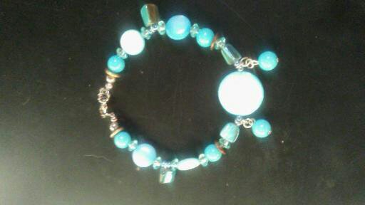 Turquoise Shell Bead Bracelet