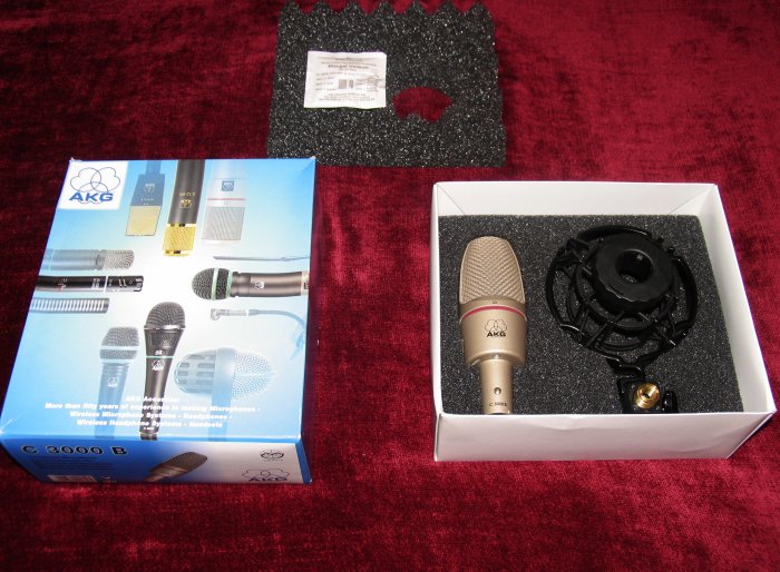 AKG C3000B Microphone