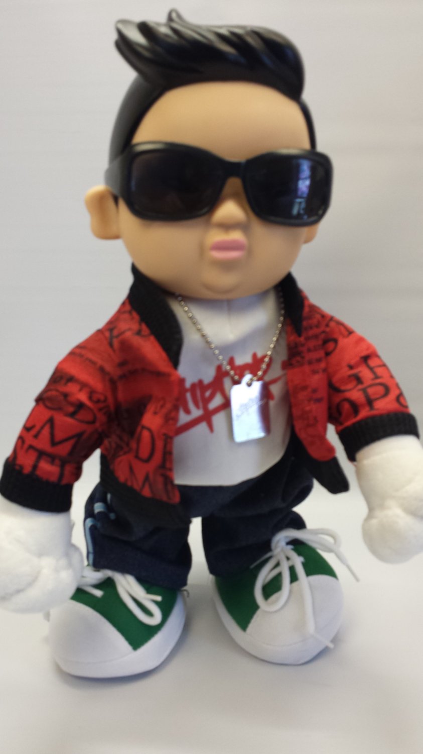 PSY-GANGNAM-STYLE-DANCING-SINGING-12"FIGURE- White Shirt / Green Shoes